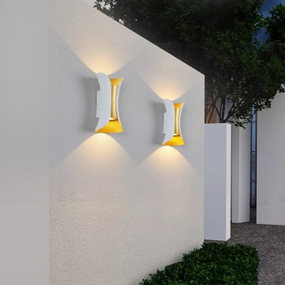 Sand Black Cri80 6W Ip65 مقاوم للماء لأعلى ولأسفل مصابيح الحائط LED المضيئة