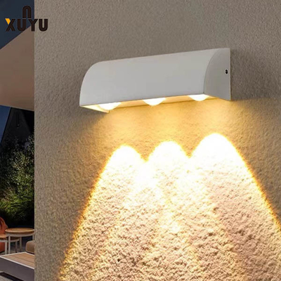 أضواء الجدار LED الحديثة المضيئة 3W / 9W أضواء الجدار الخارجي للماء